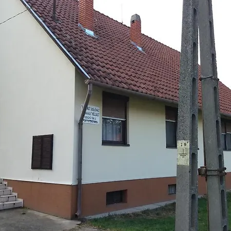 Hejjas Vendeghaz Maison d'hôtes Harkány